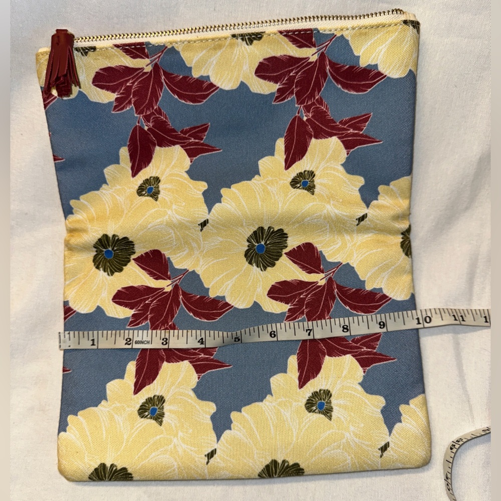 Rachel Pally Beige Floral Satin Clutch/Travel Cosmetic Bag